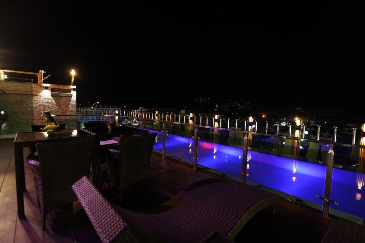 Bab Alhara Hotel Patong Buitenkant foto